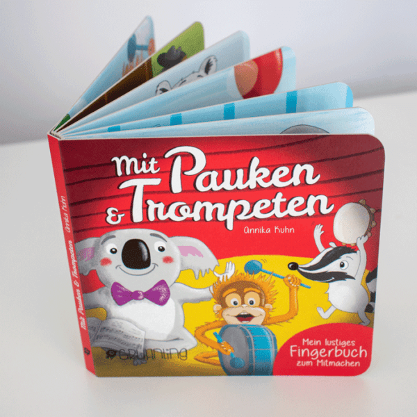 Mit Pauken und Trompeten – Bild 2