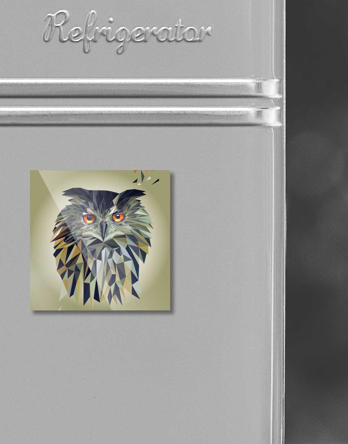 Eule, Tierportrait im Lowpoly-Stil auf Kühlschrankmagnet, Kleinserie klimaneutral und fair produziert